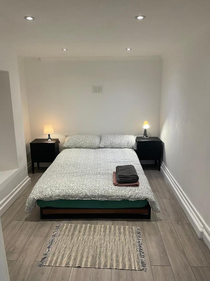 런던 Plough Way Flat 아파트 외부 사진